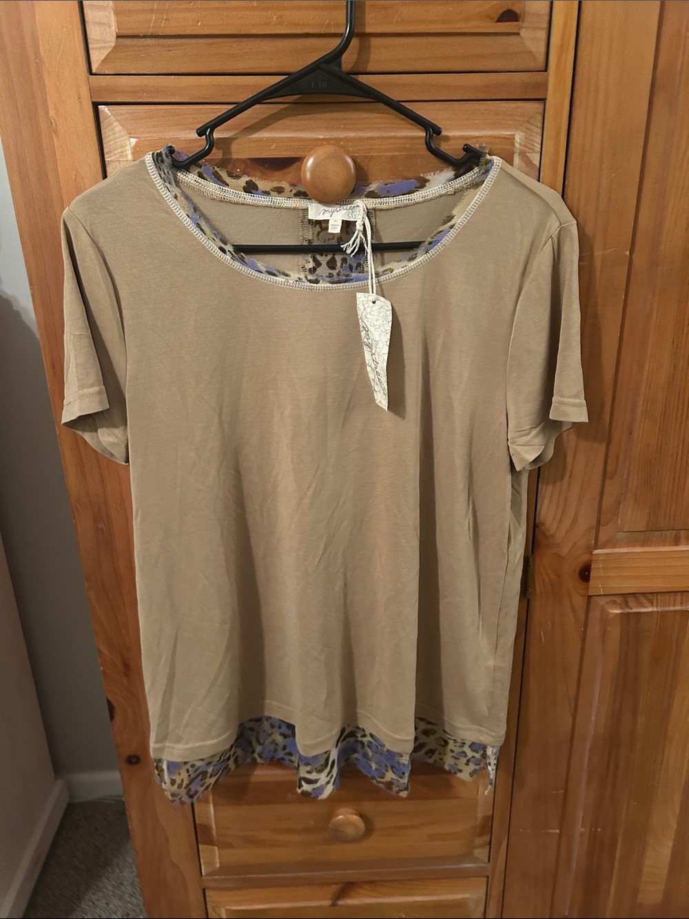 Mystree boutique, butter, soft Short Sleeve top Taupe with Leopard Trim
